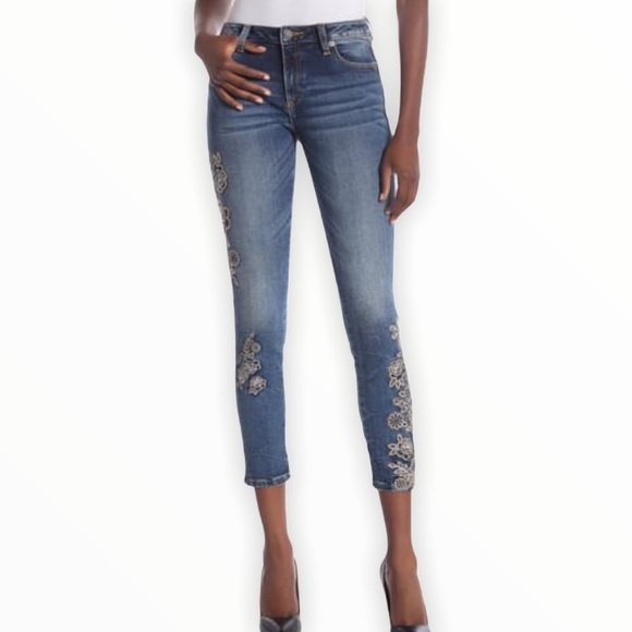 Miss Me Denim - MISS ME Enchanted Blooms Mid-Rise Ankle Jeans